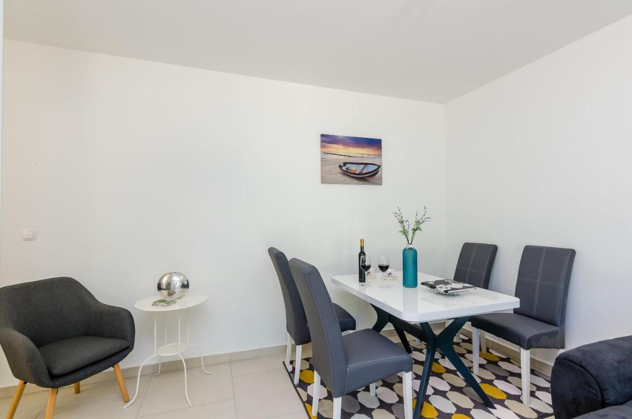 Holiday Home Barbara สตอน ภายนอก รูปภาพ